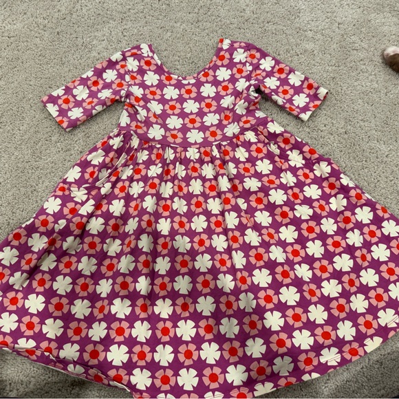 Hanna Andersson Floral Patterned Dress (8) - Picture 1 of 4